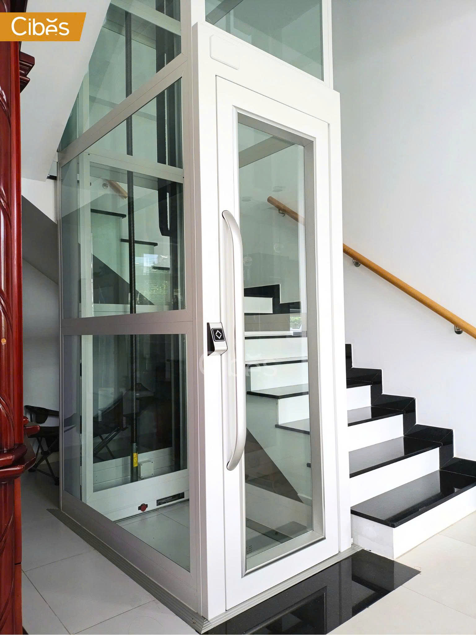 Villa Park, Bưng Ông Thoàn, TP HCM - Thang máy Cibes Uno lắp đặt giữa thang bộ4